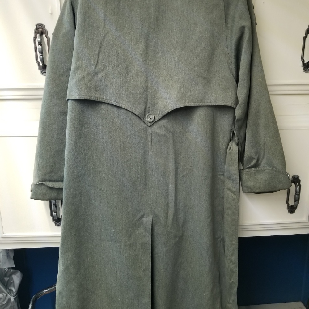 Jacket - Picture 3 of 3